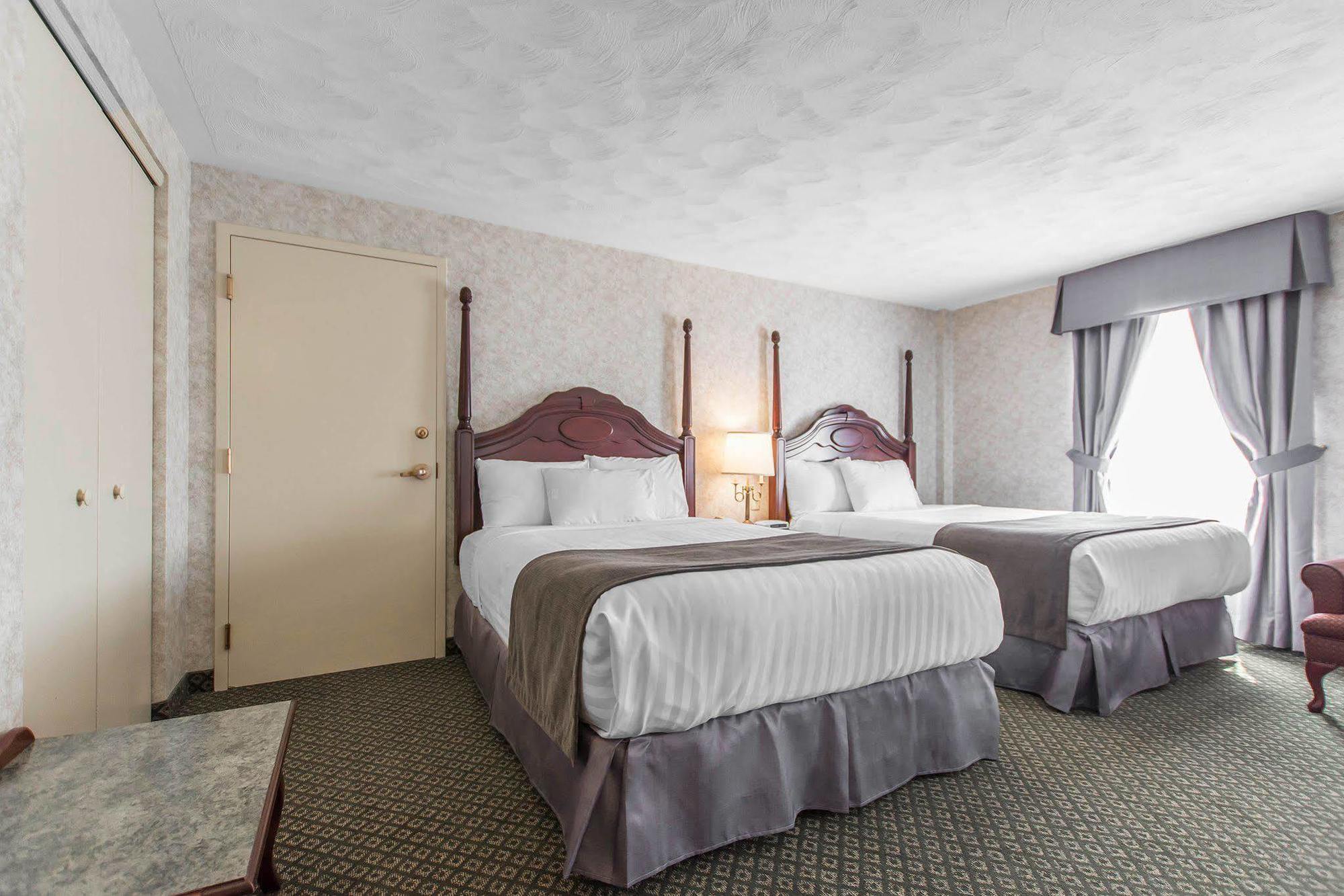 Chateau Moncton Trademark Collection By Wyndham Εξωτερικό φωτογραφία