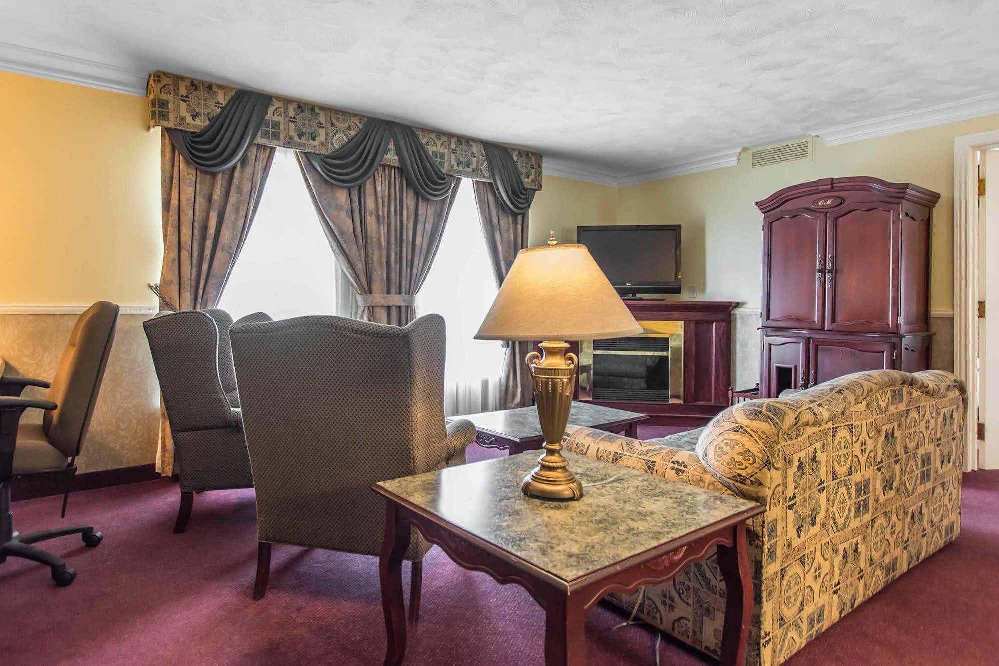 Chateau Moncton Trademark Collection By Wyndham Εξωτερικό φωτογραφία